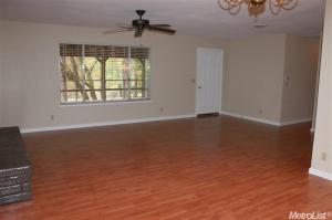 3 bedroom house in Placerville living room